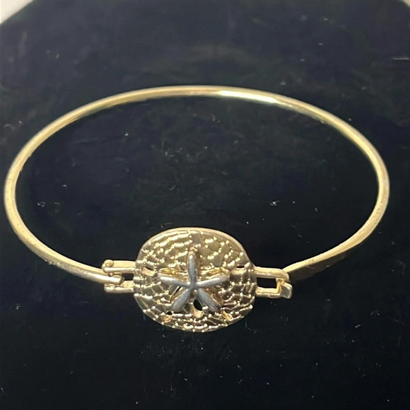Jewelry - Gold Tone and Silver Hammered Sand Dollar Hook Bangle Bracelet